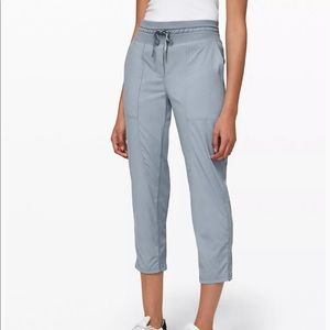 Lululemon Dance Studio Crop Pants - Size 4